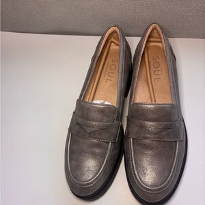 SOUL Naturalizer Metallic Loafers
